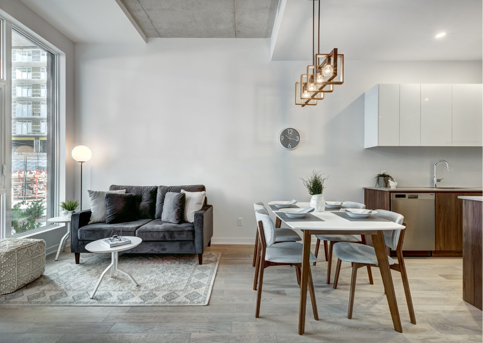 Prenova stanovanj v Ljubljani — sodobno prenovljen bivalni prostor